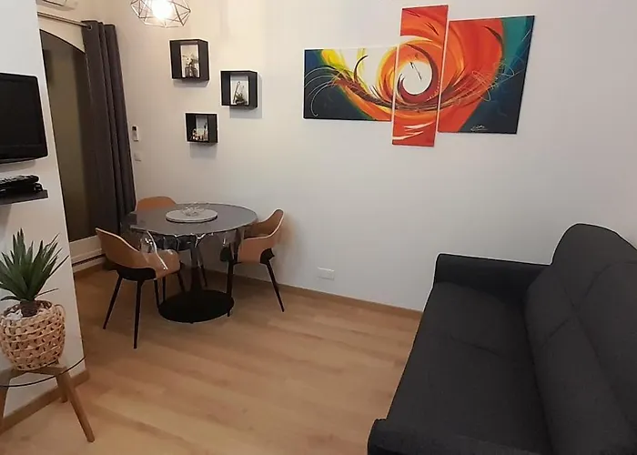 Apartmán Gites.sassone A Sant Ambroggio, A 50m De La Mer.